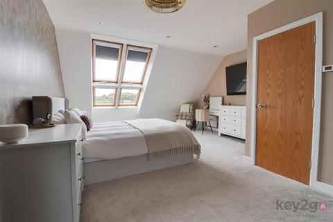 Berrisford Avenue, Eckington, Sheffield, S21