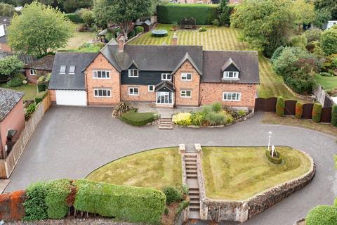 undefined, Swan Street, Alvechurch, B48