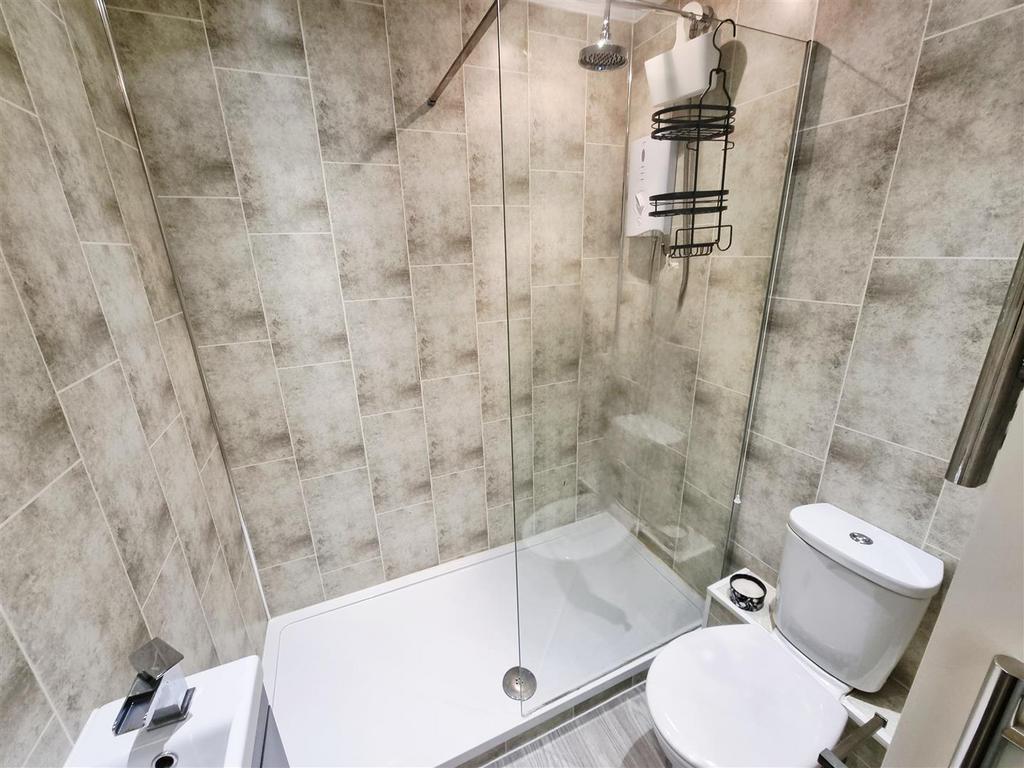 Ensuite.jpg