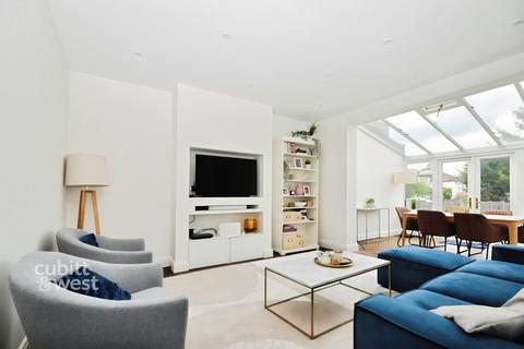 undefined, Addiscombe Road, Croydon CR0