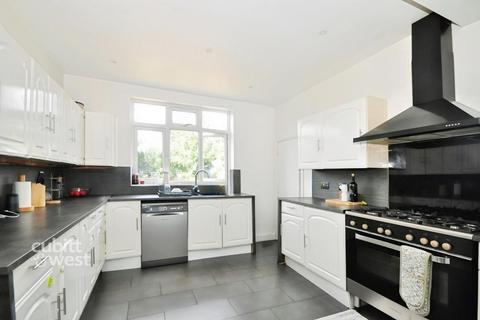 undefined, Addiscombe Road, Croydon CR0
