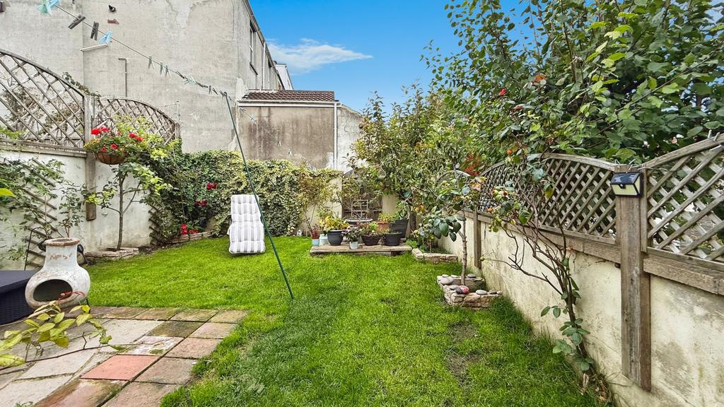 Rear garden