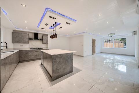4 bedroom semi-detached house for sale, North Hill Close, Winchester SO22