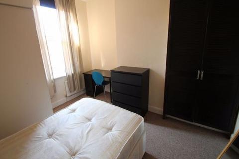 6 bedroom house to rent, Norwood Terrace, Leeds LS6