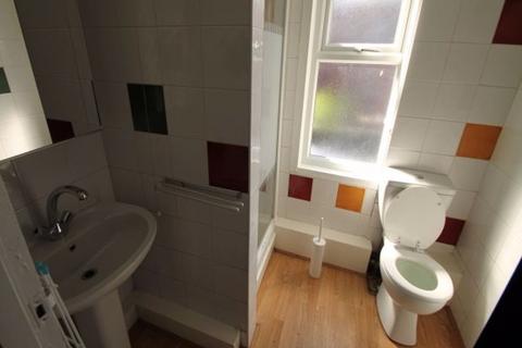 6 bedroom house to rent, Norwood Terrace, Leeds LS6