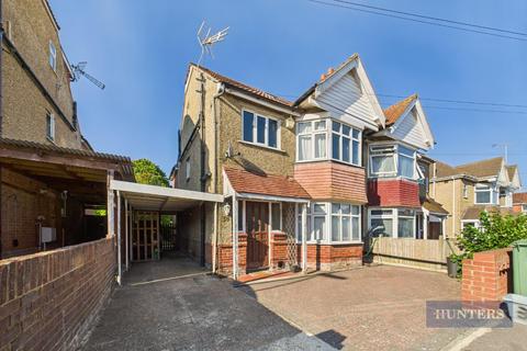 undefined, Ripstone Gardens, Highfield, Southampton