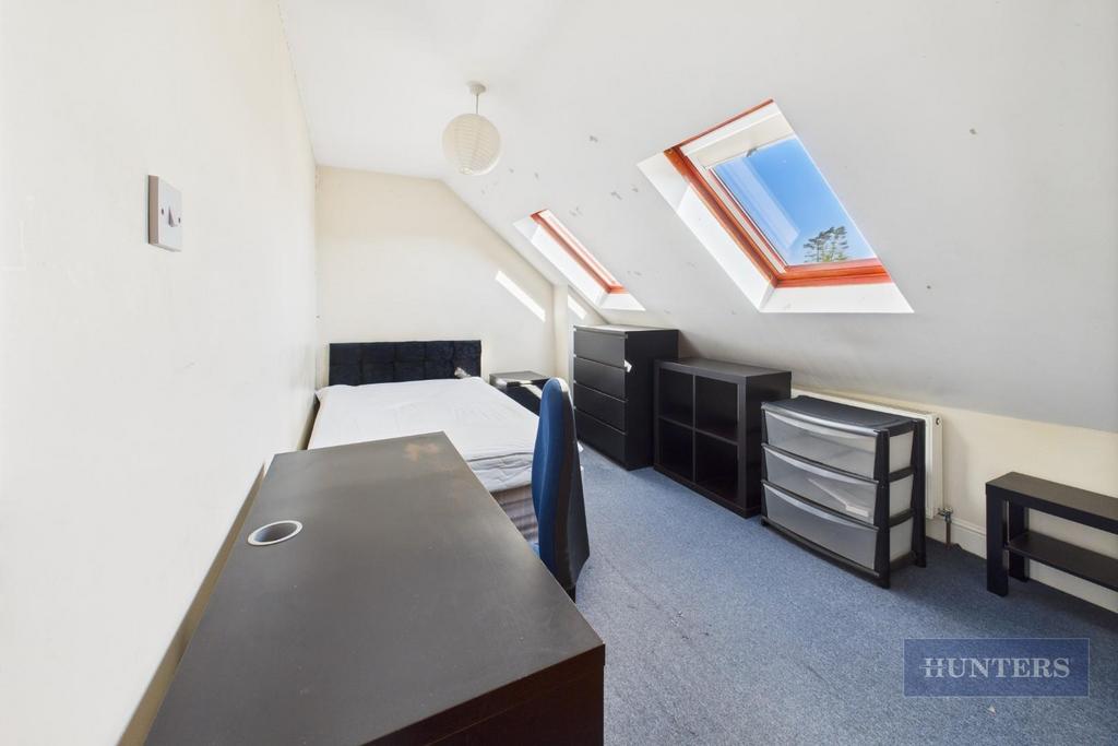 CAM05152 G0-PR0141-STILL022.jpg