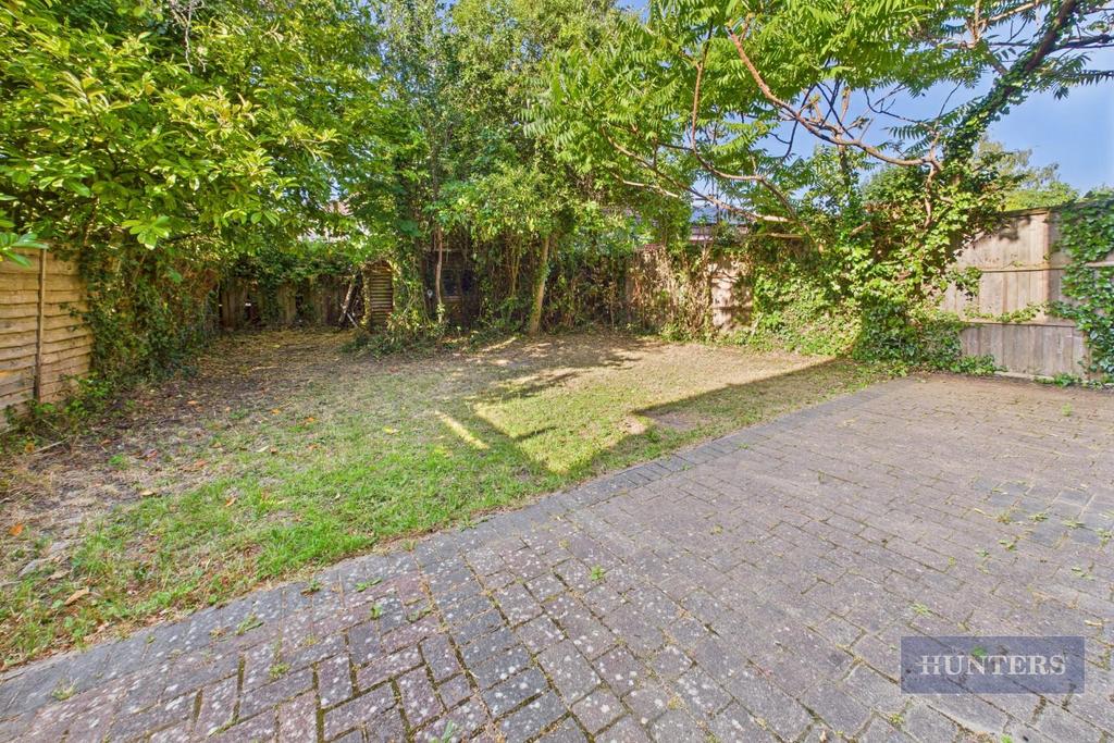 CAM05152 G0-PR0141-STILL011.jpg