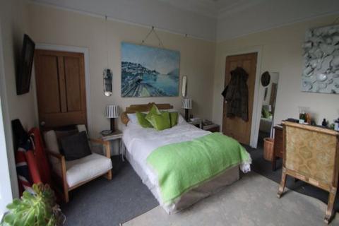 5 bedroom house to rent, Victoria Road, Leeds LS6
