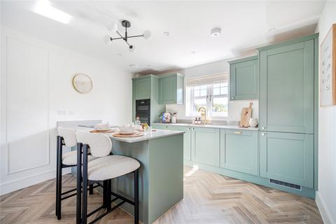 3 bedroom terraced house for sale, High Street, Newington, Sittingbourne, Kent, ME9