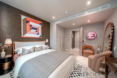 1 bedroom flat for sale, Chalk Farm Road, London NW1