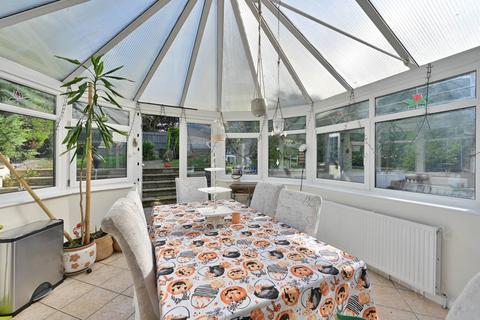 4 bedroom semi-detached house for sale, Frog Grove Lane, Wood Street Village, Guildford, GU3