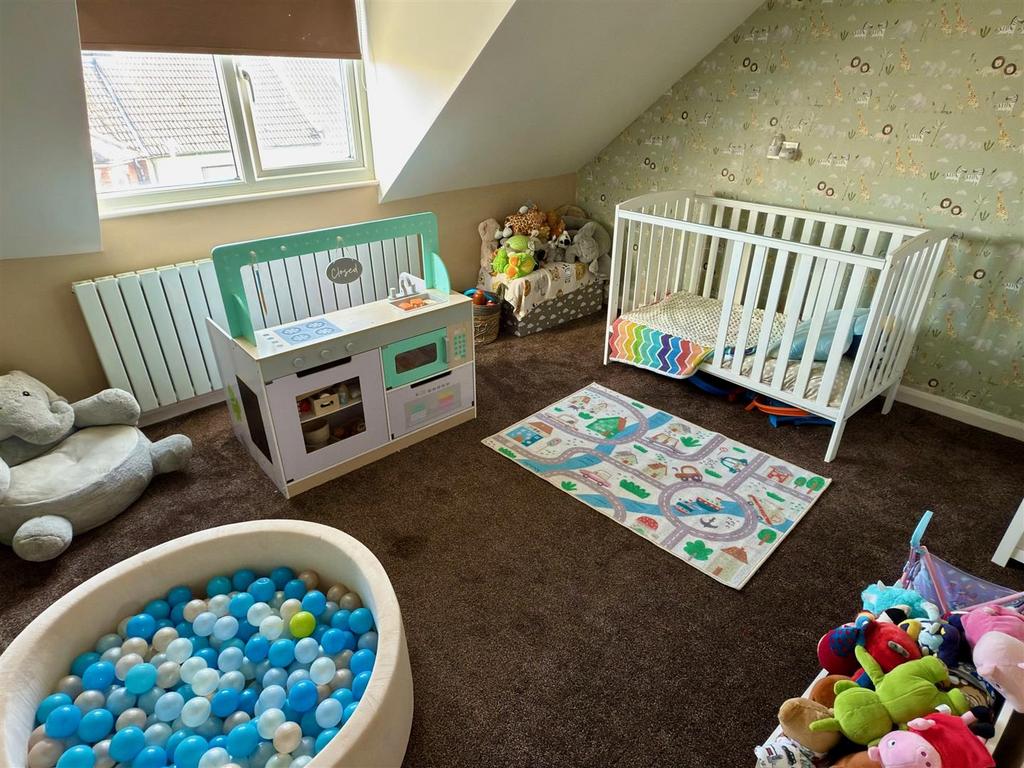 BED 3.jpg
