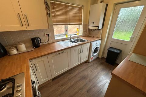 3 bedroom semi-detached house for sale, Delamere Road, Warwickshire CV12