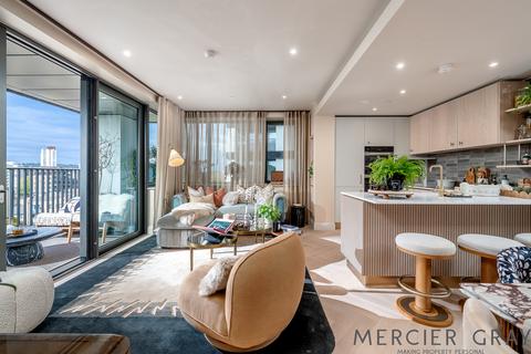 1 bedroom flat for sale, Chalk Farm Road, London NW1