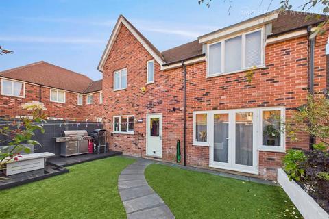 4 bedroom detached house for sale, Wood Ridge Crescent, Cambridgeshire PE19