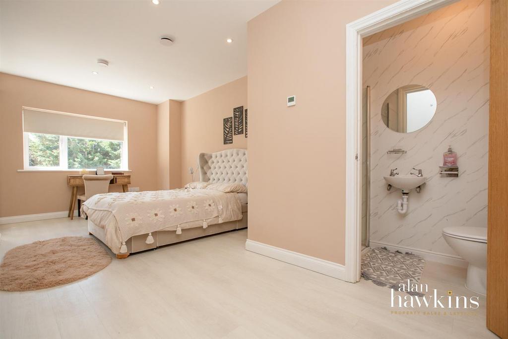Bedroom 4/Annex