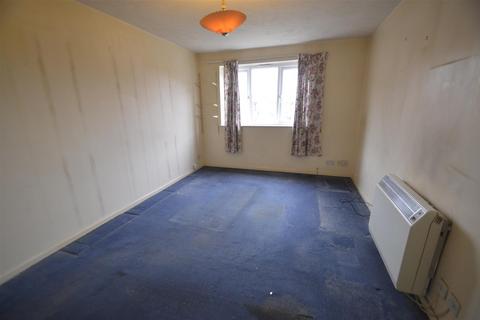undefined, Coopers Close, Dagenham