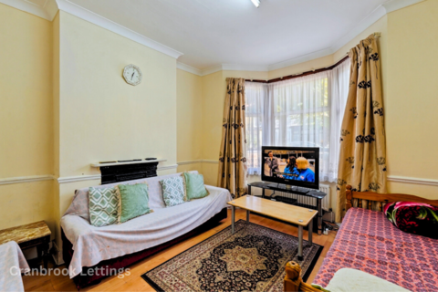 3 bedroom terraced house for sale, Gillett Avenue, E6