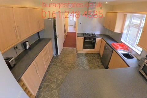 7 bedroom terraced house to rent, Kingswood Road, Manchester