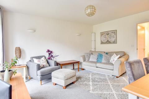 2 bedroom end of terrace house for sale, Buttercup Close, Little Canfield