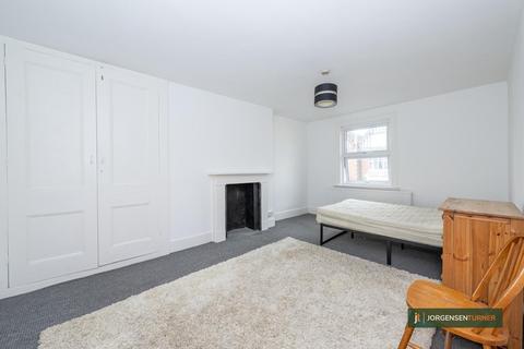 undefined, Uxbridge Road, Shepherds Bush, London