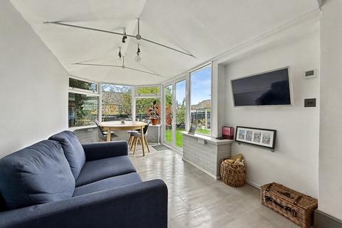 4 bedroom detached house for sale, Elm Road, Faringdon, SN7