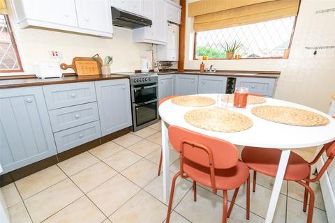 3 bedroom bungalow for sale, Orchard Close, Middlewich