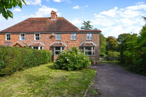 3 bedroom semi-detached house for sale, Barnets Hill, Peasmarsh, East Sussex, TN31 6YJ