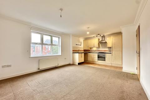 2 bedroom flat for sale, Heathcote Road, Bournemouth BH5
