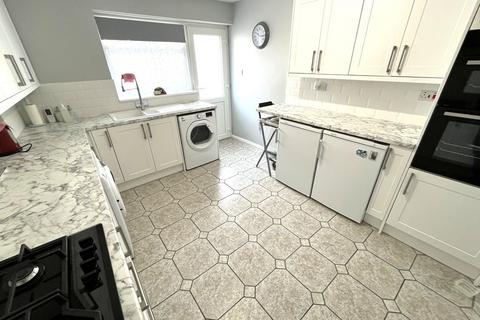 3 bedroom detached bungalow for sale, Woodgreen Drive