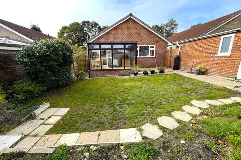 3 bedroom detached bungalow for sale, Woodgreen Drive