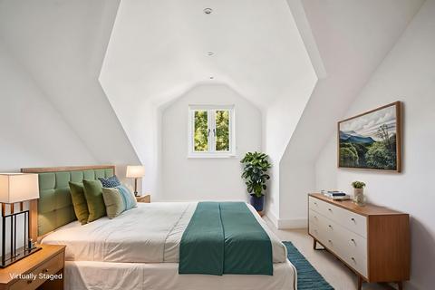 Lakes Lane, Beaconsfield, HP9