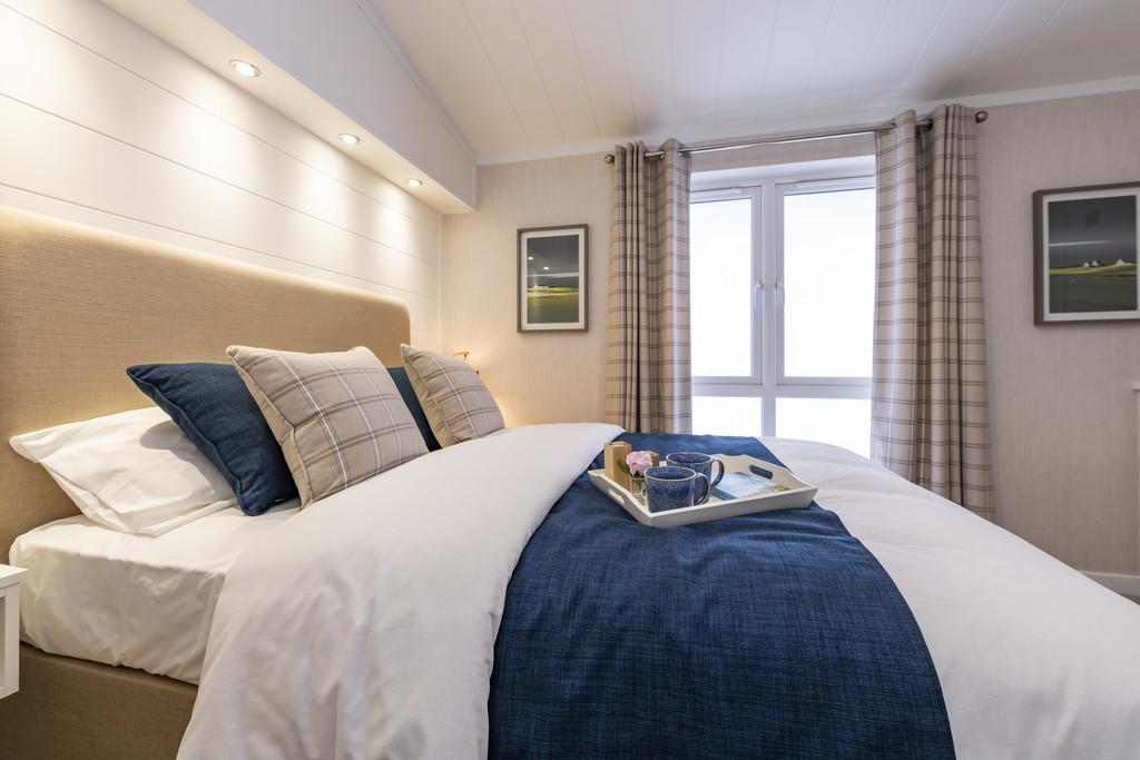 Omar Alderney Master Bedroom