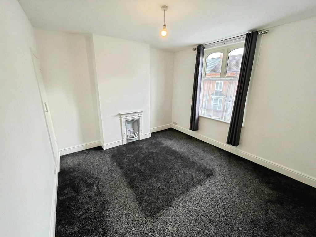 7f9cb3be-44fb6430-97ad-41d5-b7f5-6ffffd625965