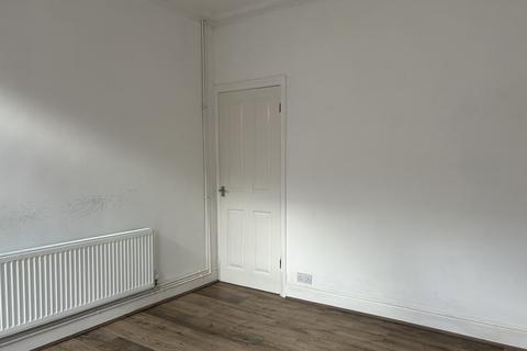 2 bedroom terraced house for sale, St Michaels Avenue, Leicester LE4