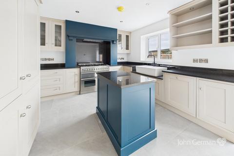 3 bedroom detached house for sale, Parklands Drive, Loughborough