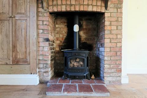 2 bedroom cottage for sale, Chapel Lane, Whitfield