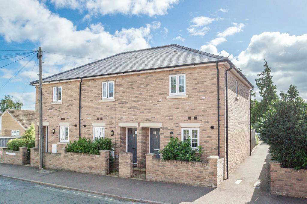 8 Griffin Gardens