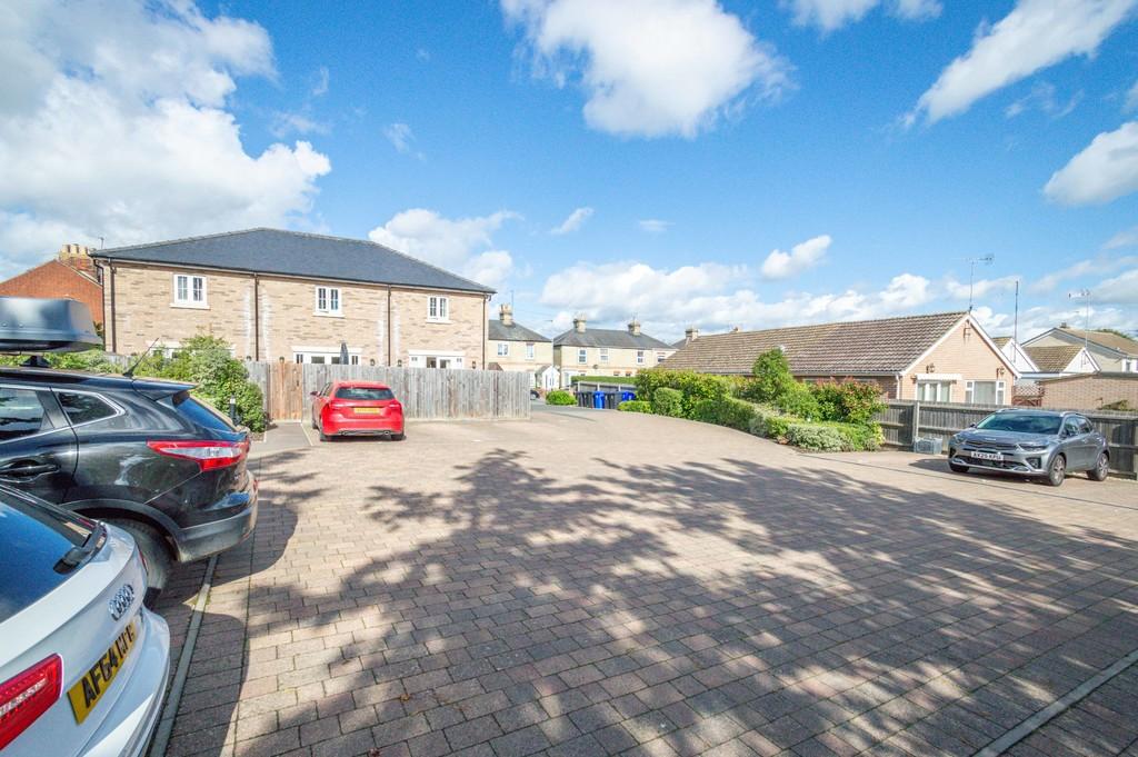 8 Griffin Gardens-15