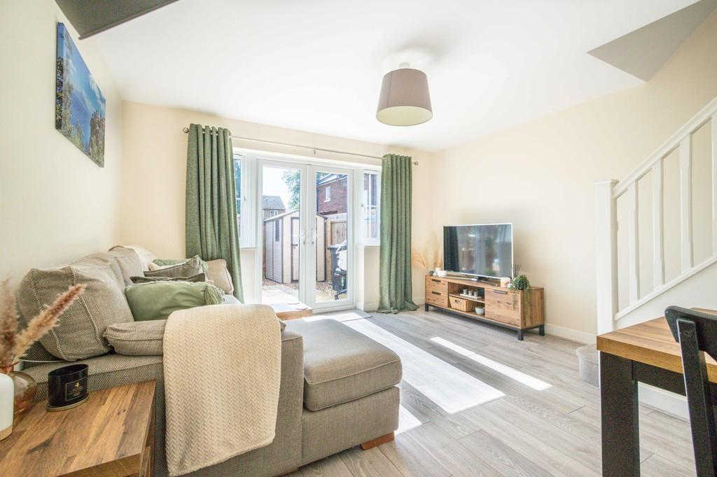 8 Griffin Gardens-04