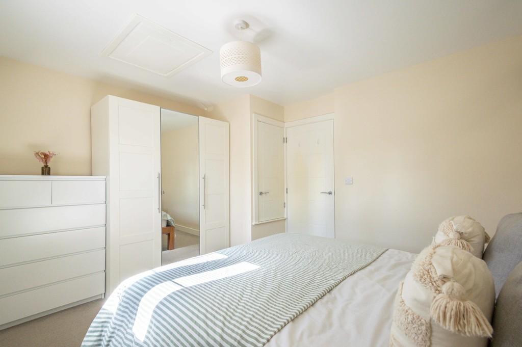 8 Griffin Gardens-09