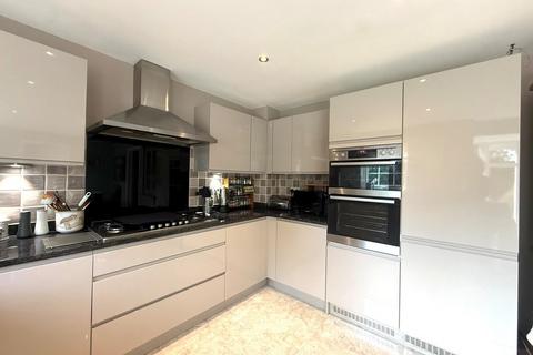 undefined, Veysey Close, Exeter