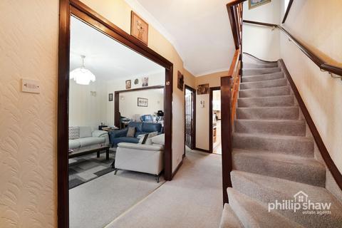 4 bedroom semi-detached house for sale, Westfield Drive, Harrow, HA3