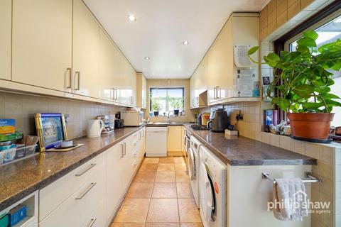 4 bedroom semi-detached house for sale, Westfield Drive, Harrow, HA3