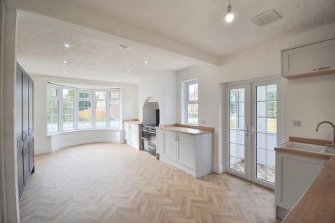 4 bedroom detached house for sale, Station Road, North Kelsey Moor
