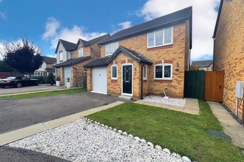4 bedroom detached house for sale, Nicholls Close, Barton-Le-Clay MK45