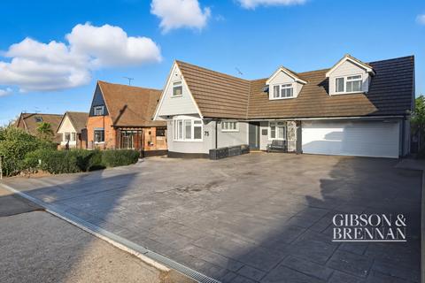 5 bedroom detached house for sale, Homefields Avenue, Benfleet, SS7