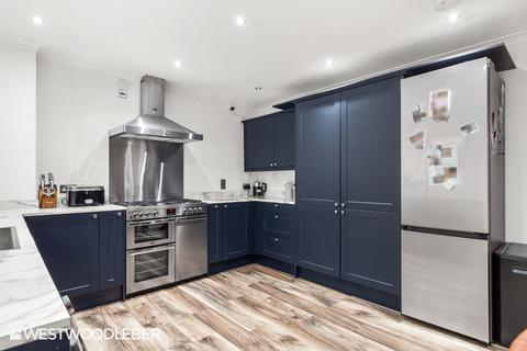 undefined, River Avenue, Hoddesdon EN11