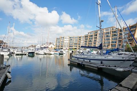 3 bedroom apartment for sale, Oyster Quay, Portsmouth PO6